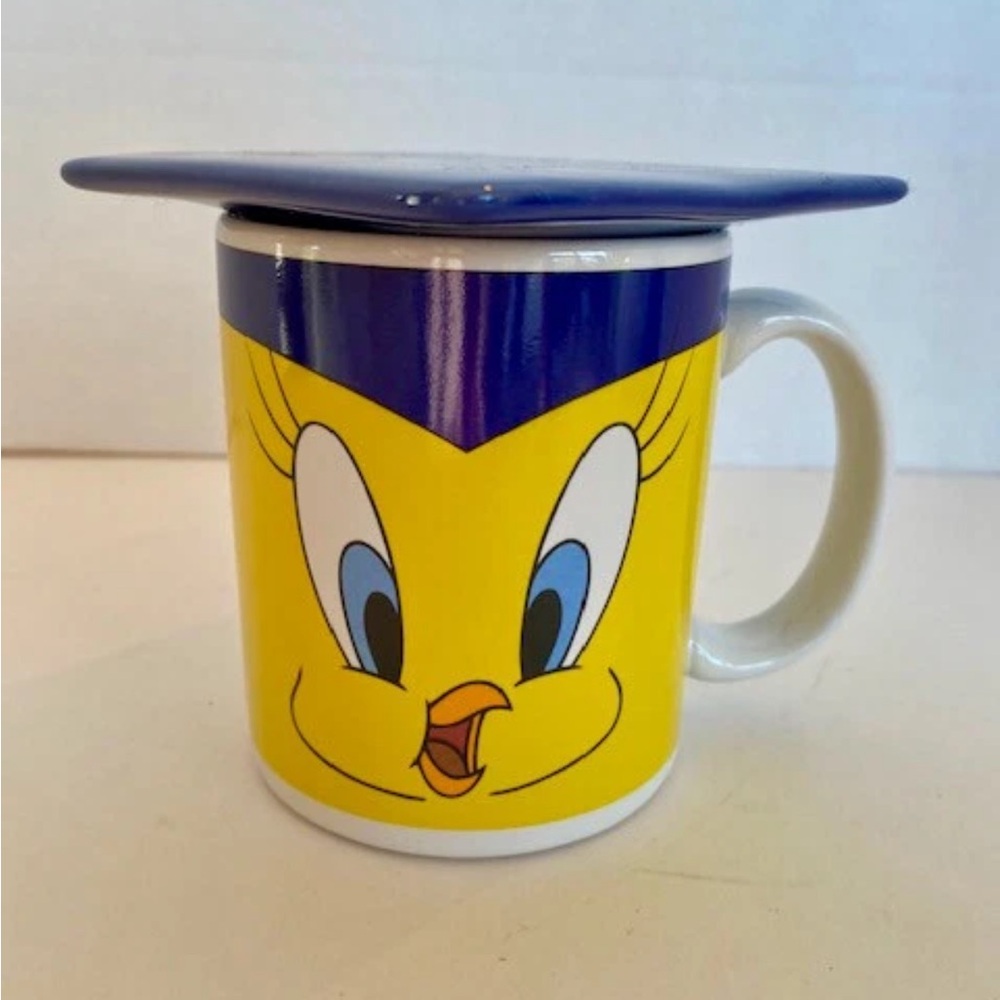 Vintage Tweety Bird Graduation Mug with Mortar Board